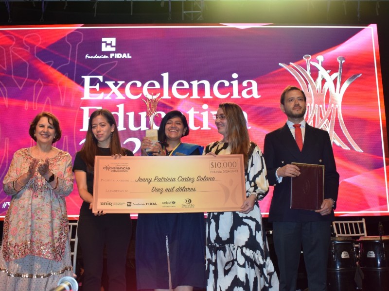 Maestros que transforman el futuro: Fundación Fidal celebra la excelencia educativa en Manabí