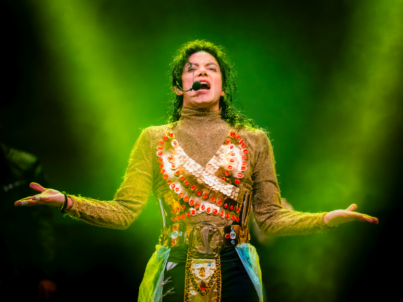 El doble oficial de Michael Jackson llega a Ecuador