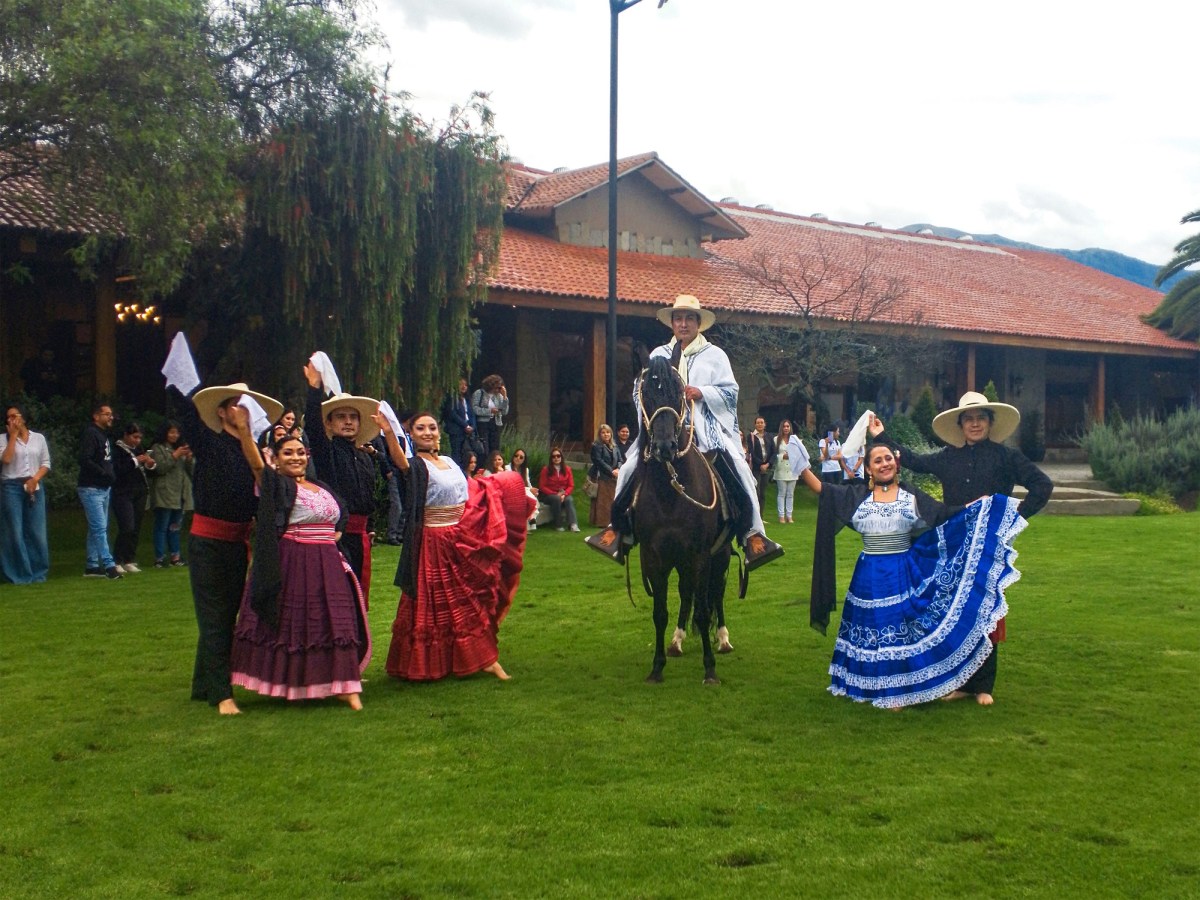 Perú refuerza lazos turísticos con 300 agencias ecuatorianas de turismo
