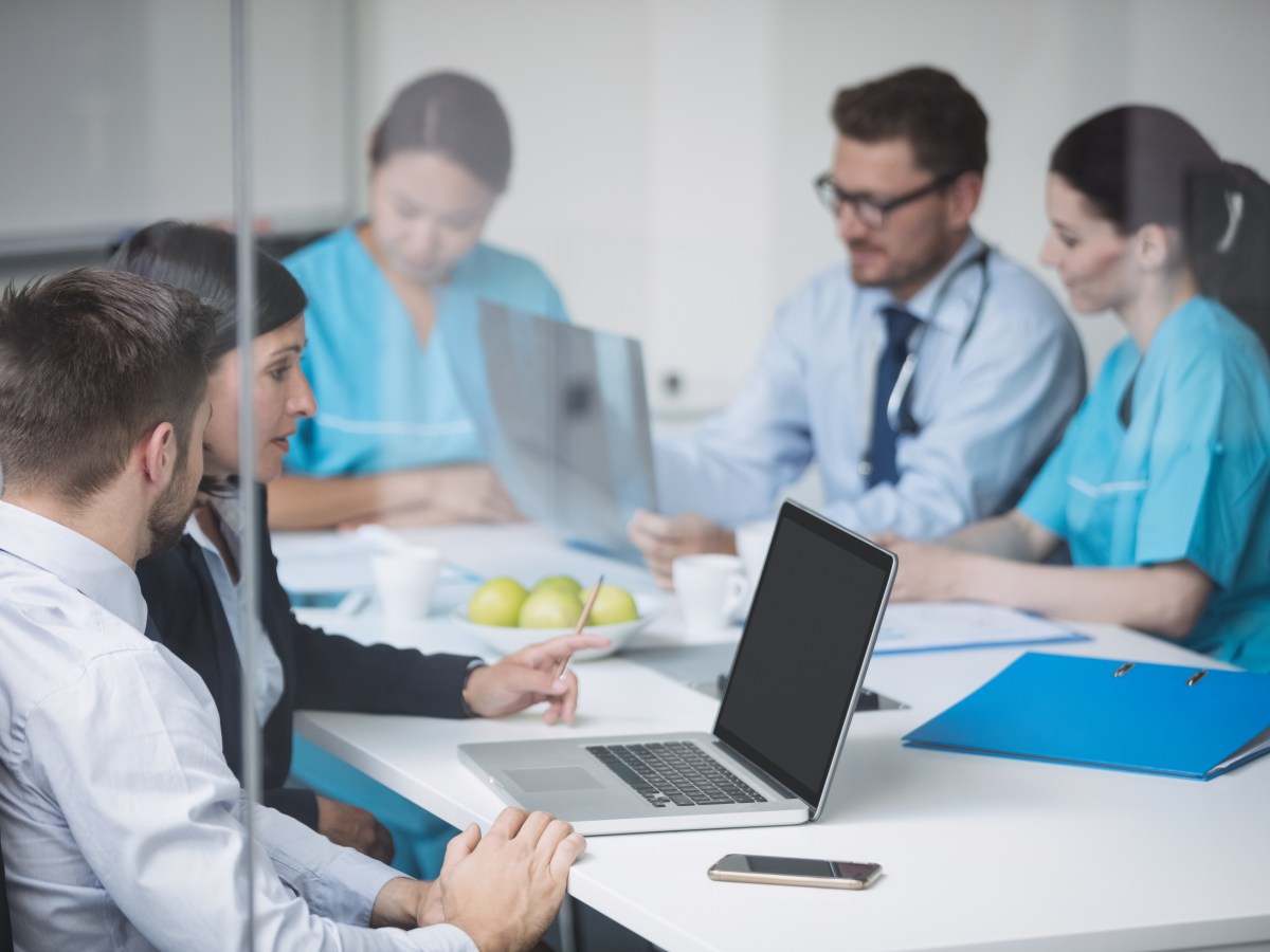 La formación de especialistas en Medicina del Trabajo se fortalece frente a las nuevas demandas laborales del país