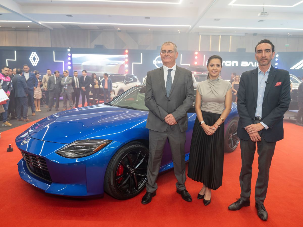 Nissan deslumbra en el Motorshow de Cuenca con el legendario Nissan Z