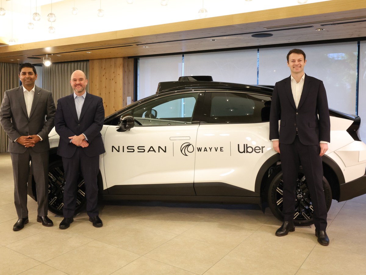 Alianza entre Wayve, Uber y Nissan acelera el desarrollo de robotaxis