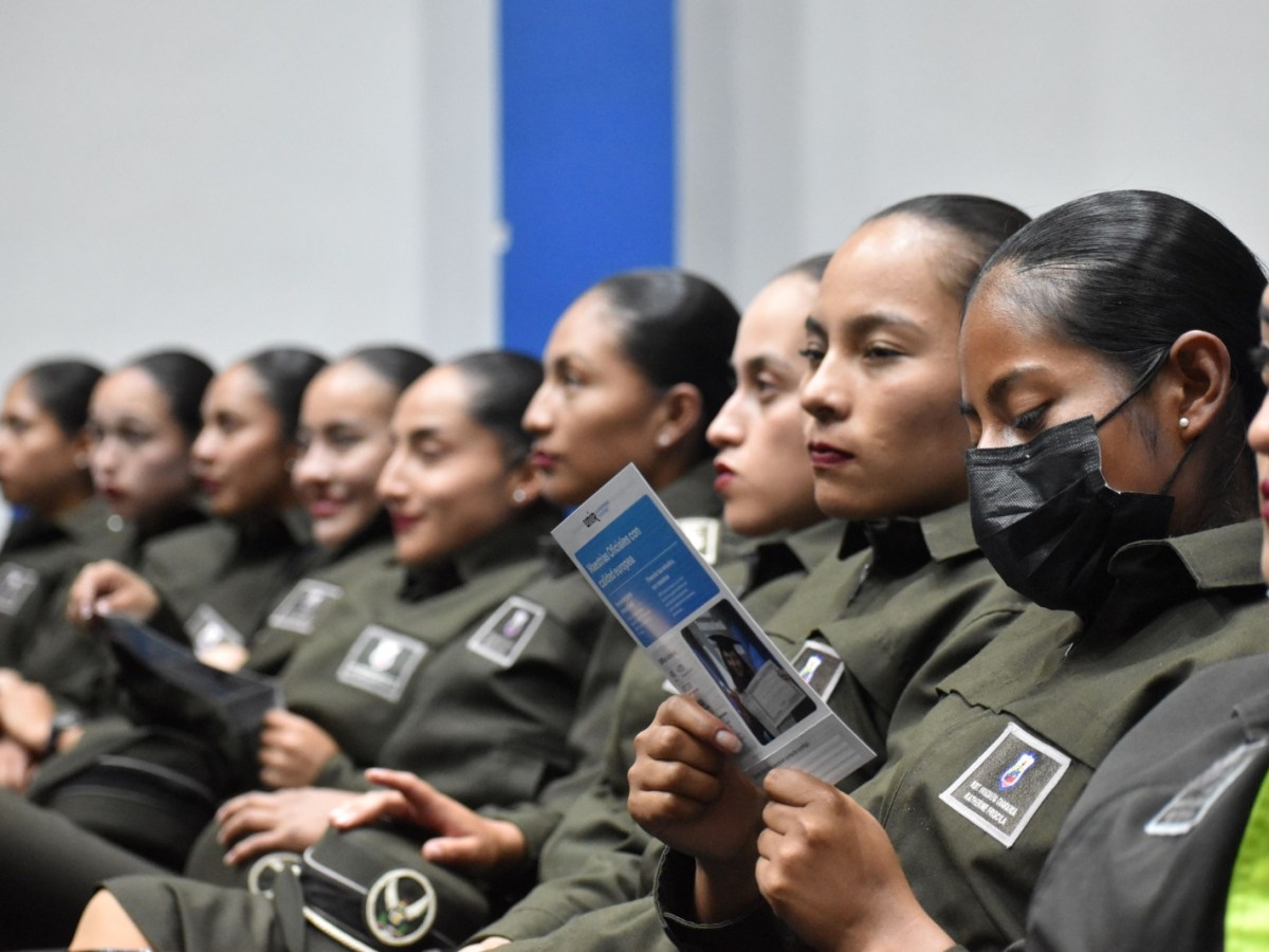 UNIR refuerza su compromiso con la Policía Nacional del Ecuador mediante formación de alto nivel