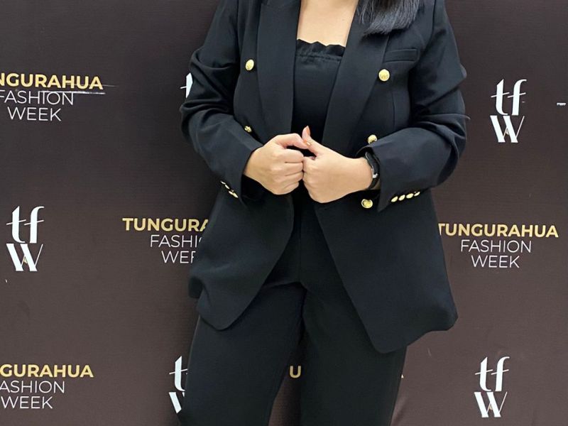 Detrás de la pasarela: María José Salazar y el backstage que sostuvo el brillo del Tungurahua Fashion Week