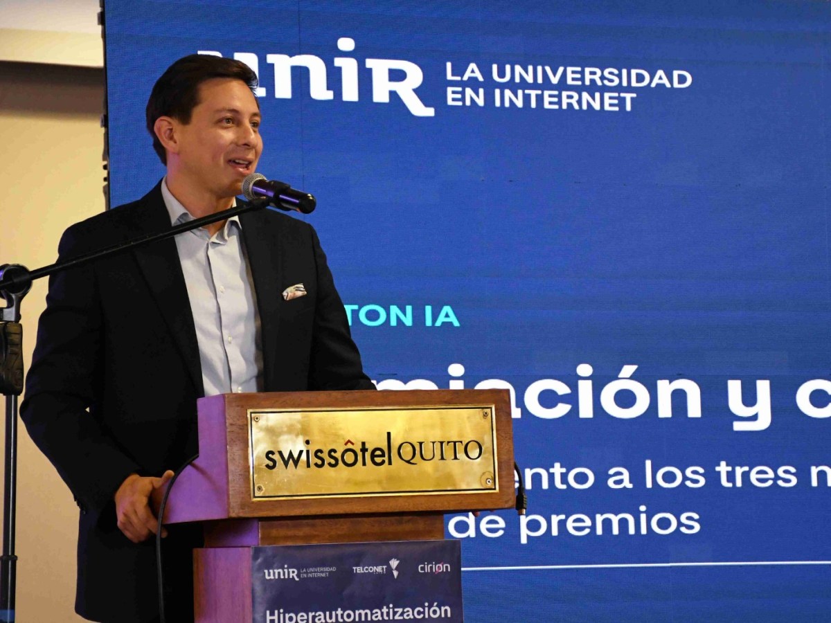 UNIR impulsa la transformación digital del sector productivo en el ‘Hackathon IA para la Innovación Empresarial’